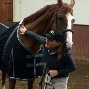 Meet your Posher, Elizabeth